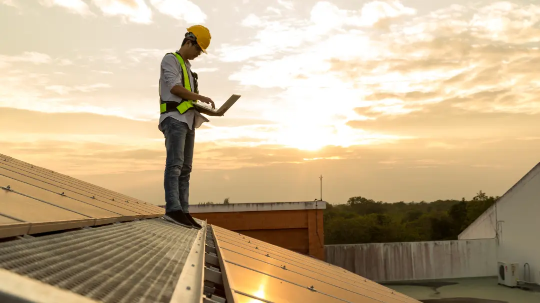 Real-Time Updates for Roofing Project Information